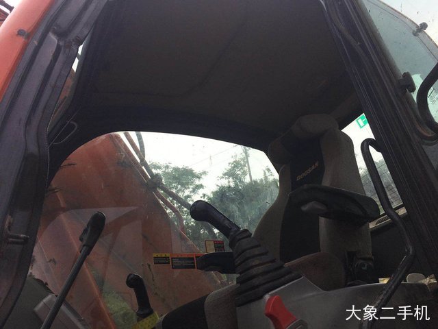 斗山 DX150LC 挖掘机