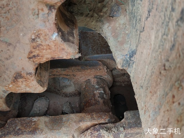 神钢 SK270D-8 挖掘机