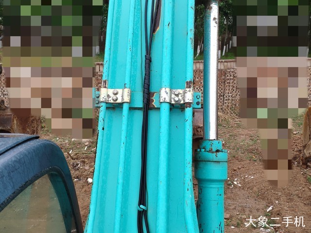 神钢 SK260LC-8 挖掘机