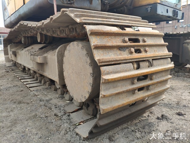 沃尔沃 EC210BLC 挖掘机