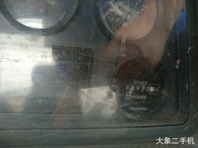 山推 SD16标准型 推土机