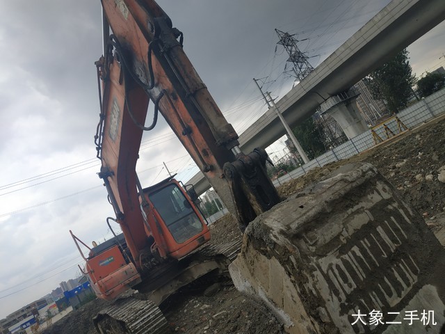 斗山 DH225LC-9 挖掘机