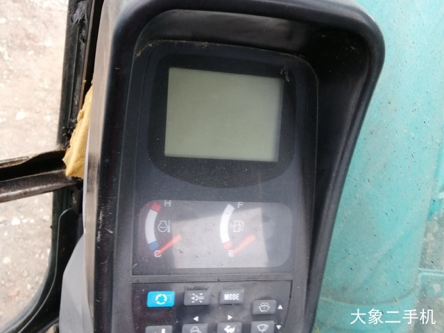 神钢 SK260LC-8 挖掘机