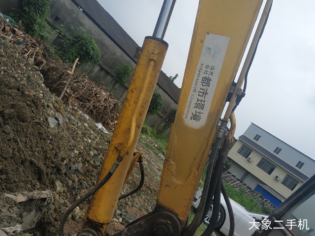 现代 R60-7 挖掘机