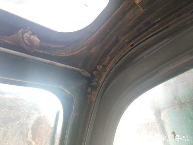 神钢 SK260LC-8 挖掘机