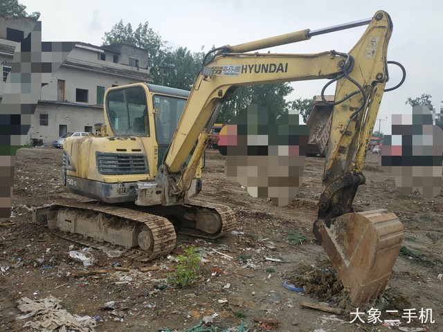 现代 R60-9 挖掘机