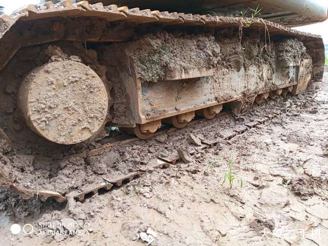 徐工 XE135D 挖掘机