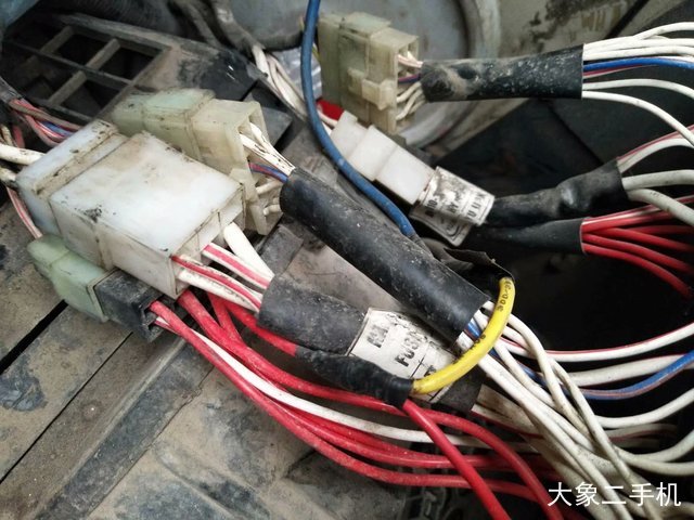 斗山 DH420LC-7 挖掘机