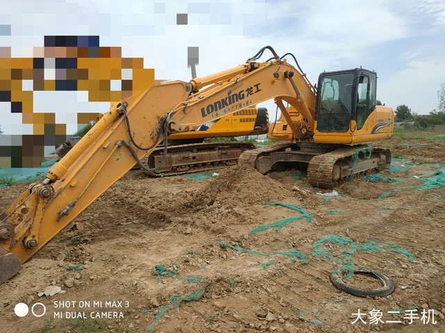 龙工 LG6225 挖掘机