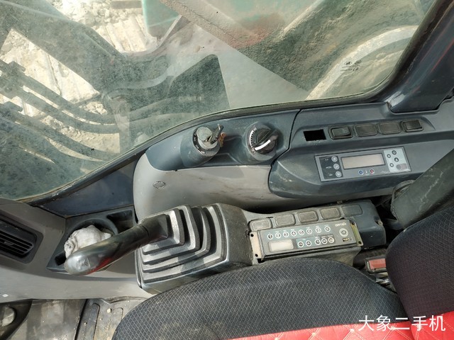 神钢 SK380D-8 挖掘机