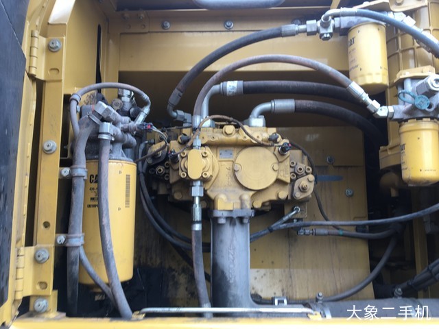 卡特彼勒 330D2L液压 挖掘机