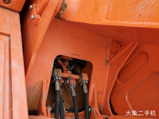 斗山 DH215-9 挖掘机
