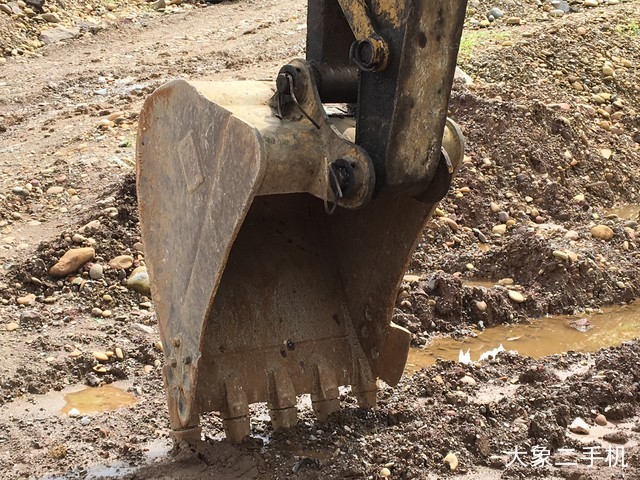 卡特彼勒 313D2GC小型液压 挖掘机