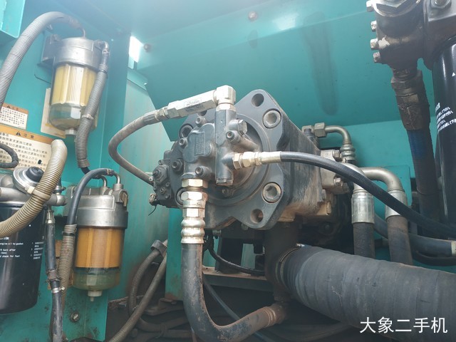 神钢 SK350LC-8 挖掘机