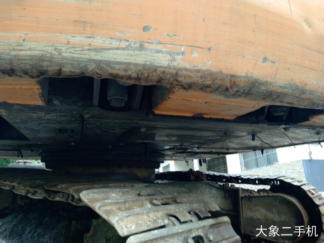 凯斯 CX130B 挖掘机