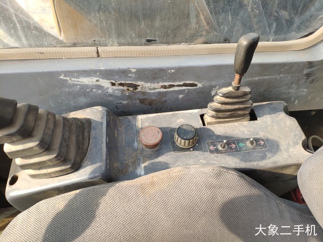 重庆勤牛 QNL150 挖掘机