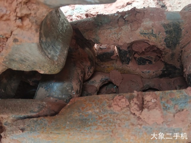 斗山 DX260LC 挖掘机