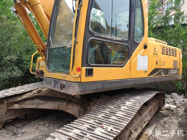 山东临工 LG6250 挖掘机