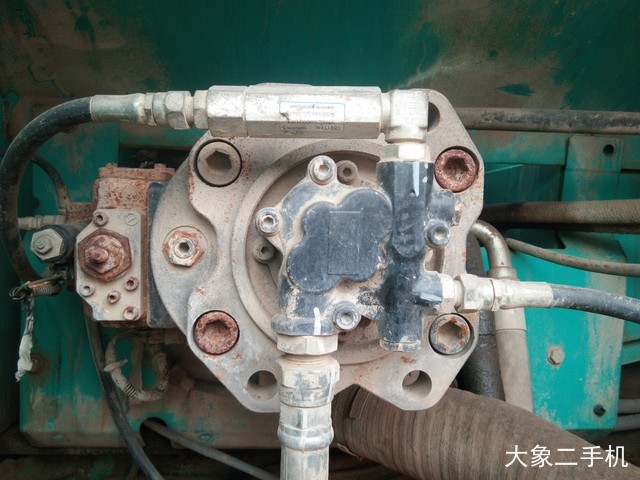 神钢 SK260LC-8 挖掘机