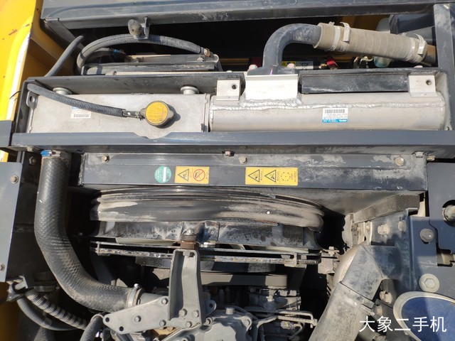 住友 SH210-5矿山版 挖掘机