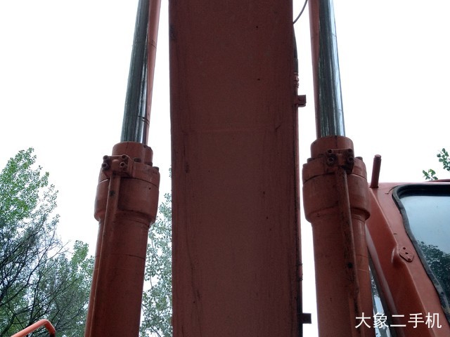 斗山 DH220LC-7 挖掘机