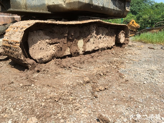 现代 R60-9 挖掘机