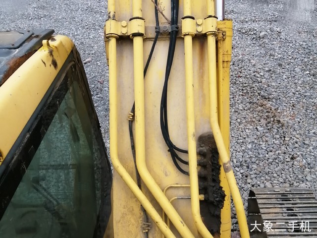 小松 PC220-7 挖掘机