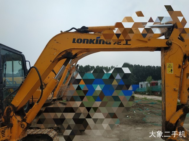 龙工 LG6060D 挖掘机