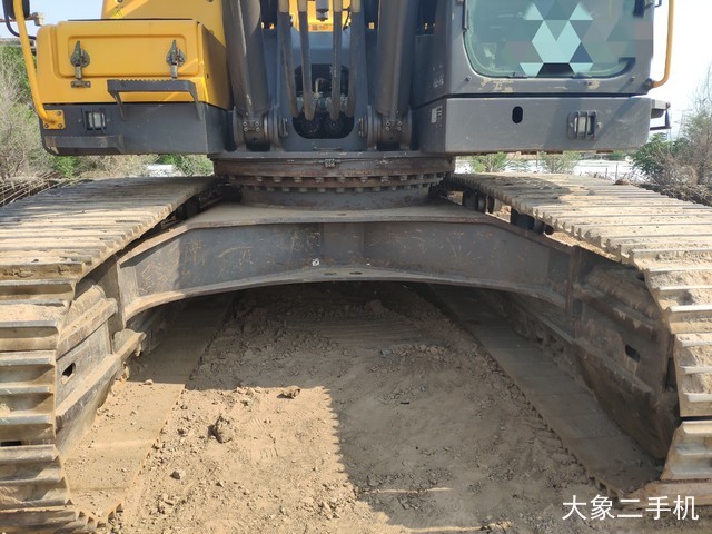 沃尔沃 EC480DL 挖掘机