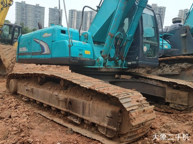 神钢 SK250-6E 挖掘机