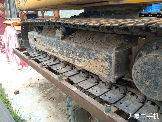 龙工 LG6065 挖掘机