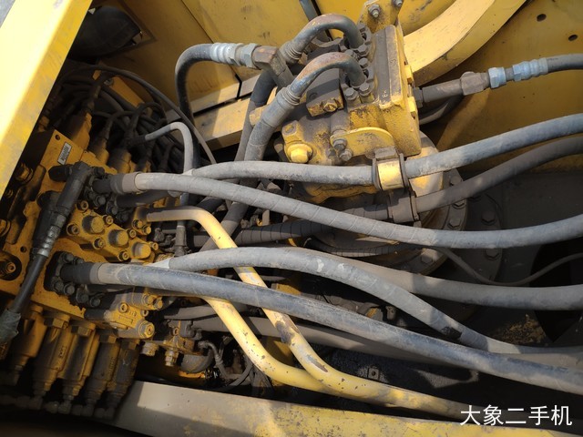 小松 PC270-7 挖掘机