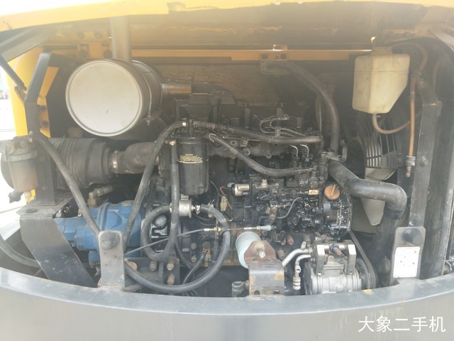 山东临工 LG665 挖掘机