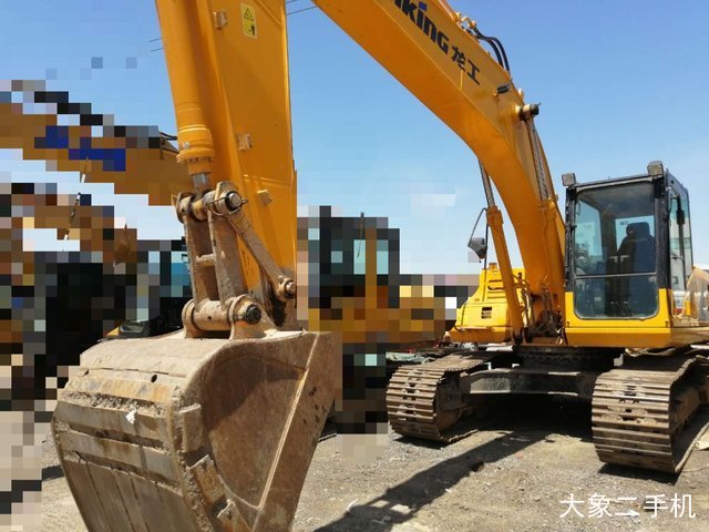 龙工 LG6225 挖掘机