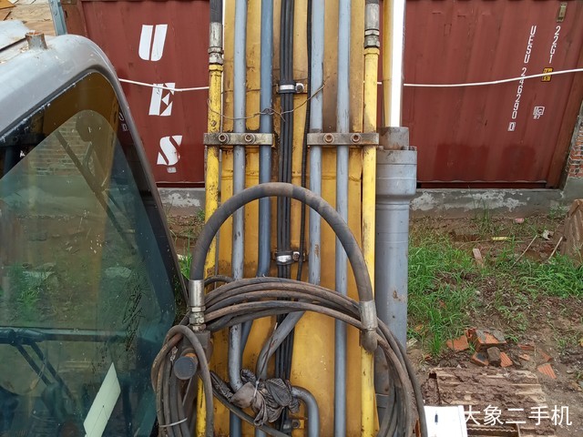 徐工 XE135B 挖掘机