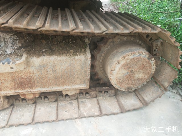 雷沃重工 FR240-7 挖掘机