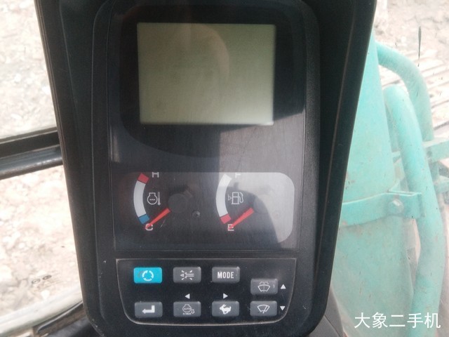 神钢 SK350LC-8 挖掘机