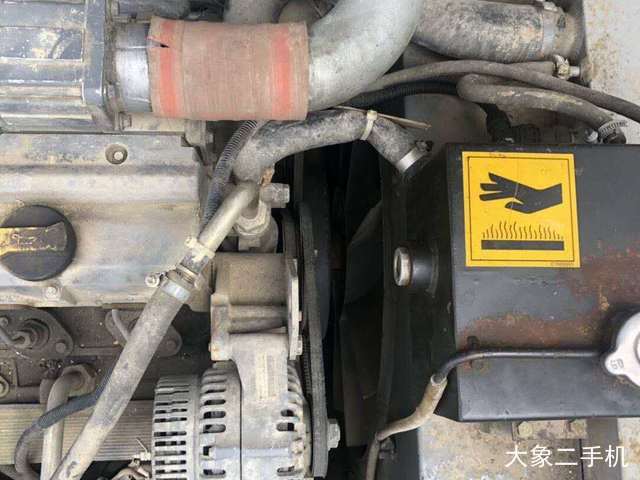 阿特拉斯中国 测试 挖掘机