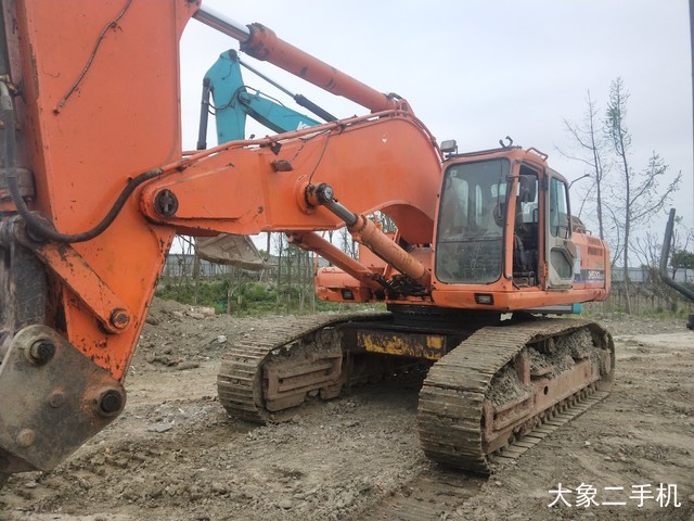 斗山 DH500LC-7 挖掘机