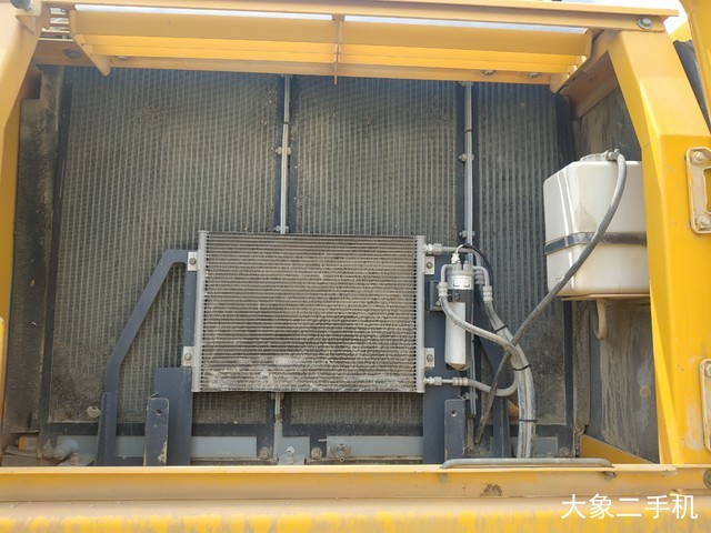 徐工 XE370CA 挖掘机