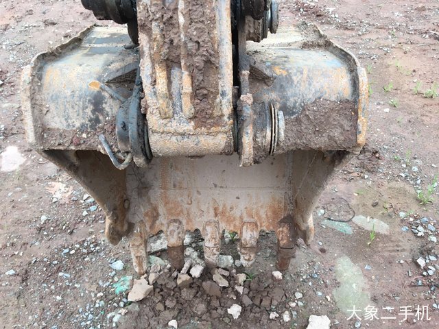 江麓机电 CN70-6 挖掘机