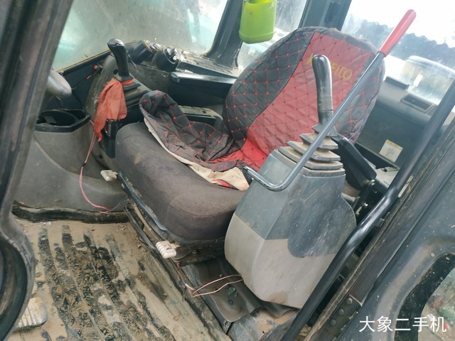 神钢 SK250LC-8 挖掘机