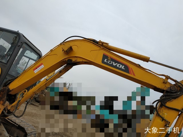 雷沃重工 FR60E 挖掘机