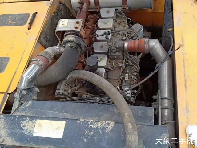 现代 R225LC-7 挖掘机