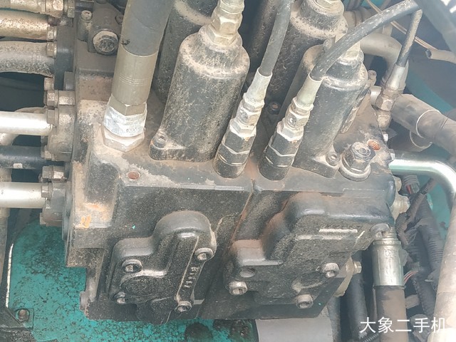 神钢 SK260LC-8 挖掘机