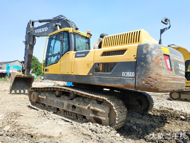 沃尔沃 EC350D 挖掘机