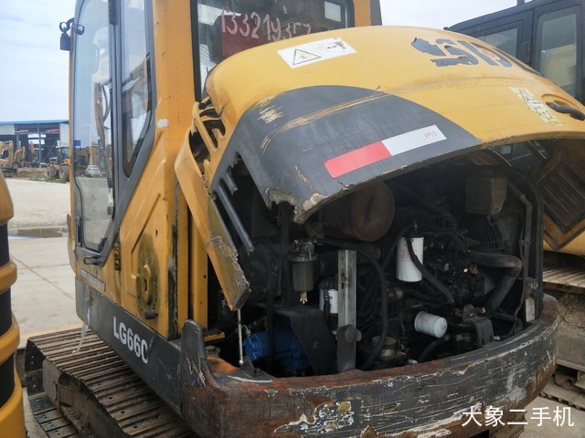 山东临工 LG665 挖掘机