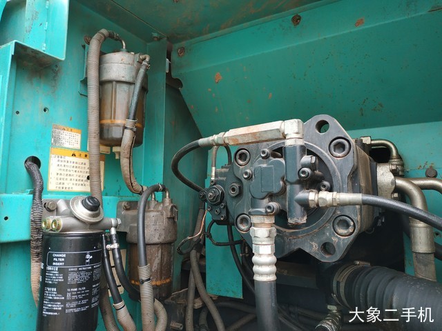 神钢 SK350LC-8 挖掘机