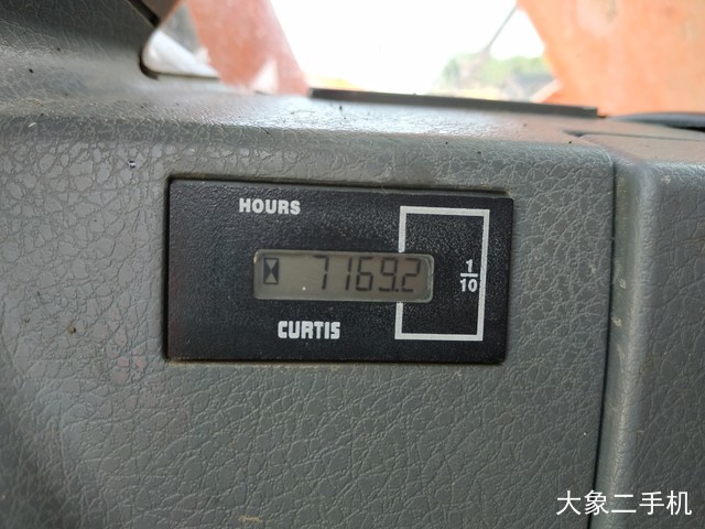 斗山 DX80 挖掘机