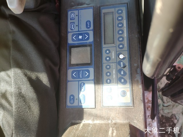 三一重工 SY75C-9 挖掘机